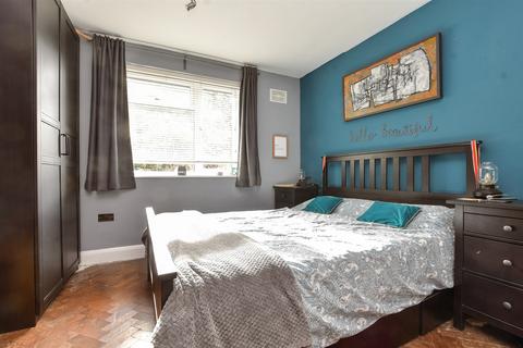 2 bedroom ground floor flat for sale, Wandle Court Gardens, Beddington, Surrey