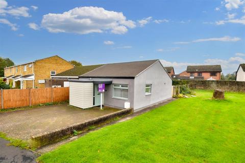 2 bedroom semi-detached bungalow for sale, Nibley Road, Shirehampton