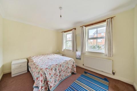 2 bedroom terraced house for sale, Howerd Way, London