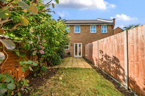 2 bedroom terraced house for sale, Howerd Way, London