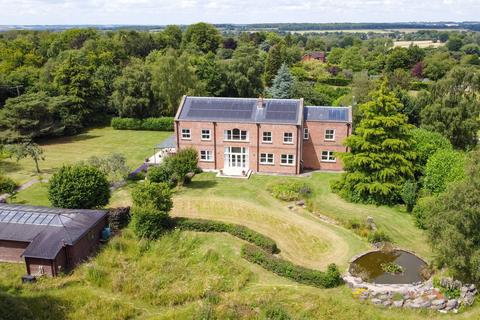 5 bedroom detached house for sale, Parkstone Road, Ropley, Alresford