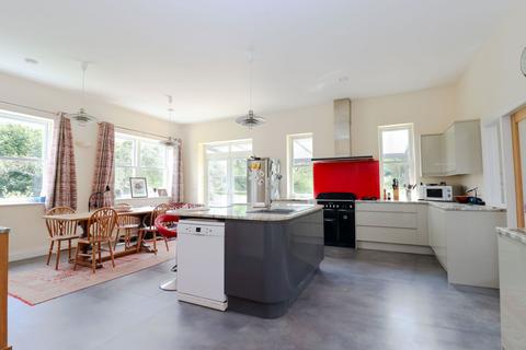 5 bedroom detached house for sale, Parkstone Road, Ropley, Alresford