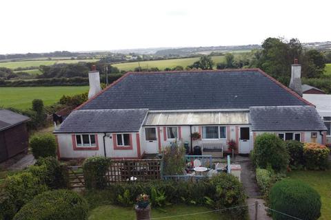 3 bedroom semi-detached house for sale, Sunny Side, Thurston Lane, Sardis, Milford Haven