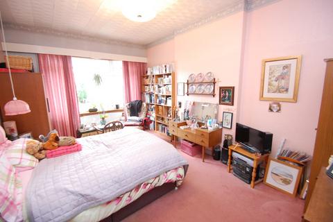 310 Chirnside Road, Glasgow, G52 2LF