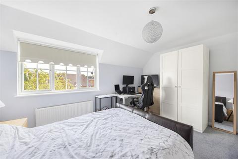 89 Bascombe Grove, Crayford, Dartford, DA1 3RH