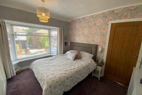 3 bedroom semi-detached house for sale, Waverley Crescent, Droylsden, Manchester