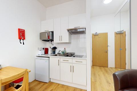 Studio to rent, 3-5 Thane Villas, Finsbury Park, Greater London, N7