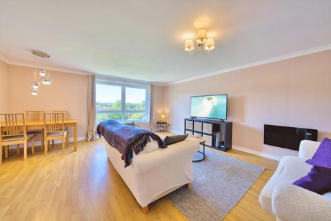 2 bedroom flat for sale, Buchanan Drive, Newton Mearns, Glasgow