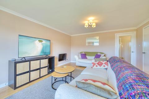 2 bedroom flat for sale, Buchanan Drive, Newton Mearns, Glasgow