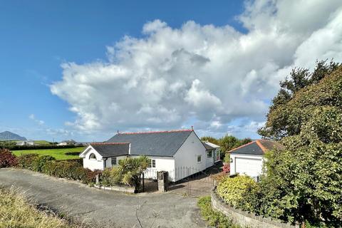 3 bedroom detached house for sale, Clynnog Road, Aberdesach, Caernarfon, Gwynedd, LL54