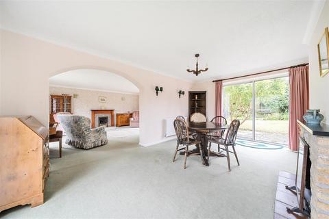 5 bedroom detached house for sale, High Street, Riseley