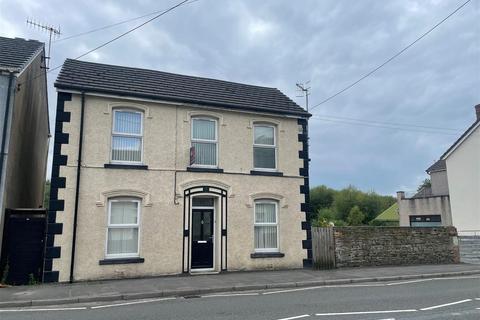 4 bedroom detached house for sale, Bassett Terrace, Llanelli