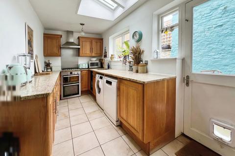 3 bedroom terraced house for sale, High Street, Bristol BS30