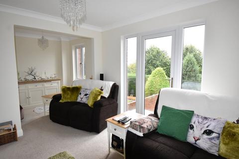 3 bedroom townhouse for sale, Abbey Court, Tewkesbury GL20