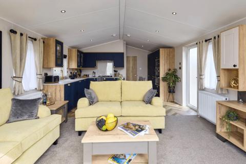 2 bedroom lodge for sale, Woodleigh Caravan Park