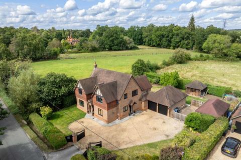 4 bedroom detached house for sale, Warbrook Lane, Hook RG27