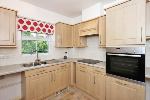 2 bedroom apartment for sale, Stirling Court, Nightingale Close, Chesterfield, S41 7NZ