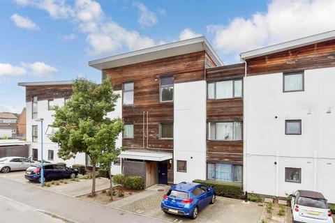 2 bedroom ground floor flat for sale, Meteor Way, Wallington, Surrey