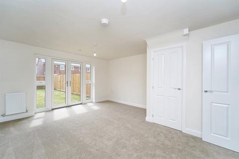 3 bedroom semi-detached house to rent, Houghton Conquest MK45