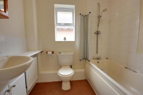 30 Alder Close, Brough, HU15 1ST