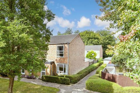 4 Chapel Wood, New Ash Green, Longfield, DA3 8RA