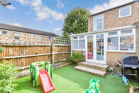 4 Chapel Wood, New Ash Green, Longfield, DA3 8RA