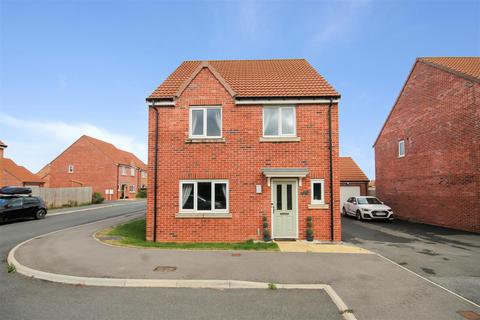 4 bedroom detached house to rent, Primrose Drive, Thirsk YO7