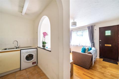 1 bedroom maisonette for sale, Tintagel Way, Woking, Surrey, GU22