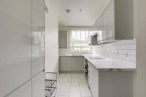 3 bedroom flat to rent, Upper Brockley Road, Brockley , London, SE4