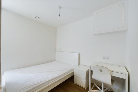 Studio to rent, 2 Nation Way, Liverpool L1