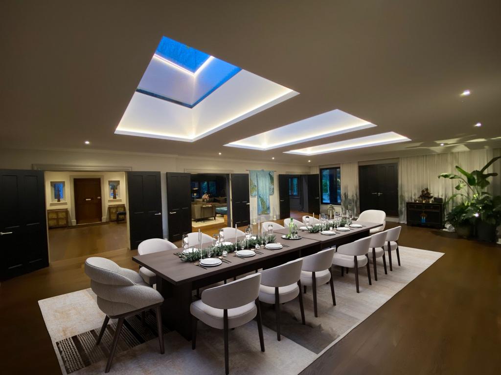 Studio - Dining Area