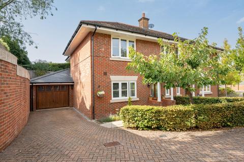 5 The Willows, Oakley, Basingstoke, RG23 7TW