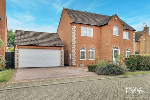 4 bedroom detached house for sale, Townsend Way, Folksworth, PE7