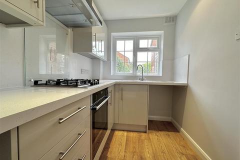 undefined, Main Street, Nottingham NG14