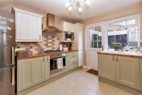 47 Crows Road, Epping, CM16 5DH