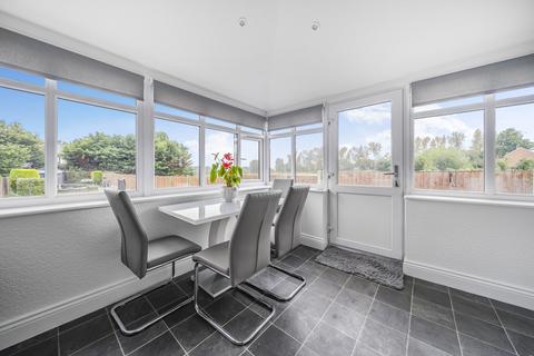 10 Orchard Lea, Southfleet, Gravesend, DA13 9LT
