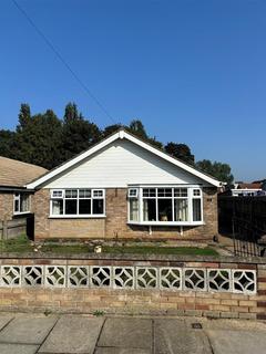 3 bedroom semi-detached bungalow to rent, Seaford Road, Cleethorpes