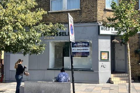 Retail property (high street) to rent, Hatherley Road, Sidcup