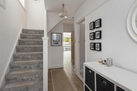 39 Manor Road, Whitstable, CT5 2JS
