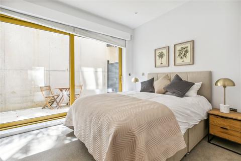 2 bedroom apartment for sale, Garratt Lane, SW17