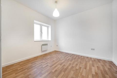 1 bedroom flat for sale, Newbury,  Berkshire,  RG14