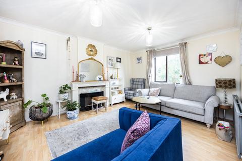 1 bedroom terraced house for sale, Kirkham Road, London E6