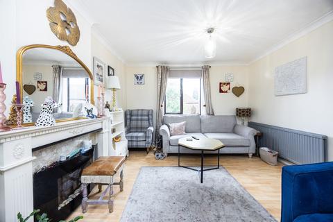 1 bedroom terraced house for sale, Kirkham Road, London E6