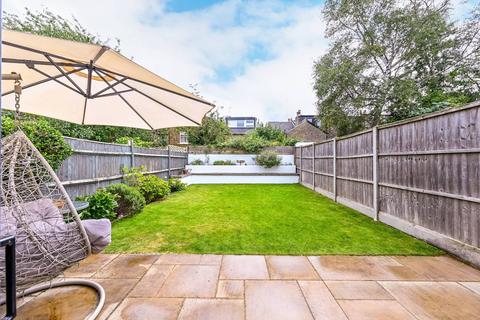 152 Kings Road, Kingston Upon Thames, KT2 5HU