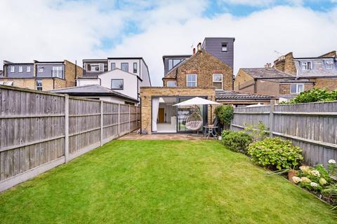 152 Kings Road, Kingston Upon Thames, KT2 5HU