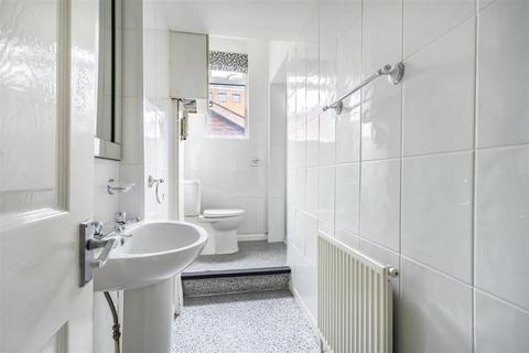 1 bedroom flat to rent, The Crescent, Off Blossom Street, York, YO24 1AW