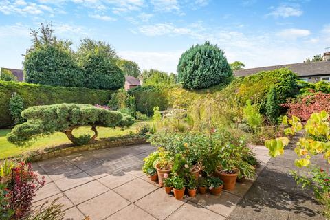 4 bedroom detached house for sale, Linton Avenue, Wetherby, LS22 6SQ