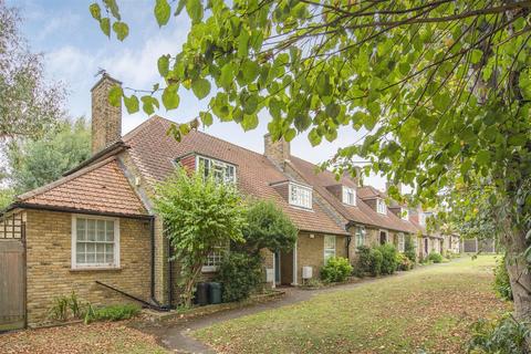 3 bedroom end of terrace house for sale, The Footpath, Putney, SW15