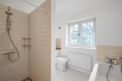 14 Laneway, Putney, London, SW15 5HX