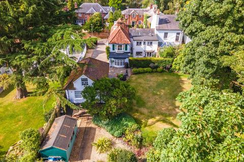 undefined, White Cottage, Surley Row, Caversham, Reading